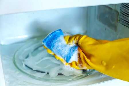 Jak czyscic kuchenkę detergentami